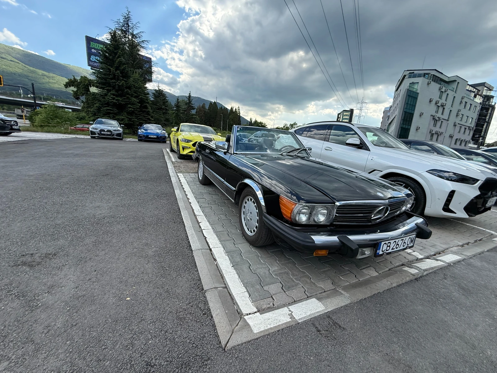 Mercedes-Benz SL 560 1987 ORIGINAL ОБСЛУЖЕН АВТОКАСКО ЗА КОЛЕКЦИЯ, снимка 5 - Автомобили и джипове - 55319621