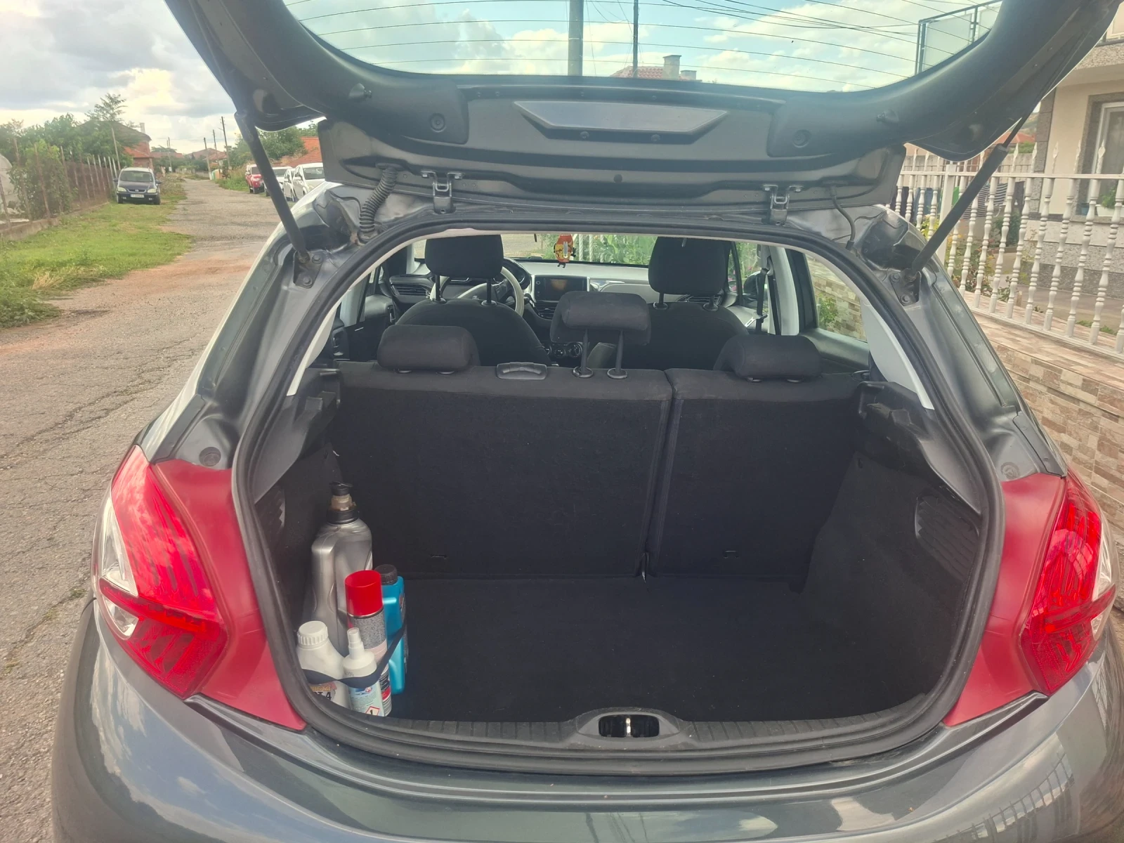 Peugeot 208 1.4 двигател , снимка 6 - Автомобили и джипове - 55398176