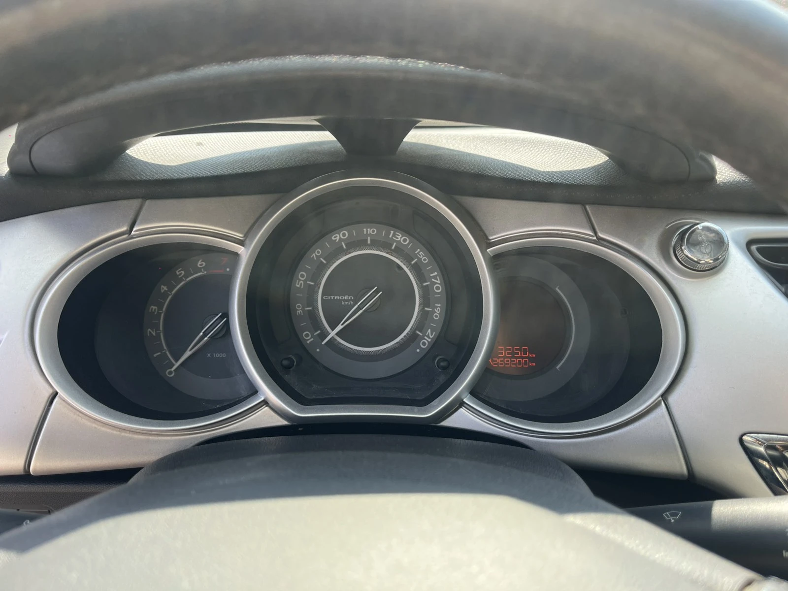 Citroen C3 1.4 BENZ/GAS, снимка 14 - Автомобили и джипове - 55558573