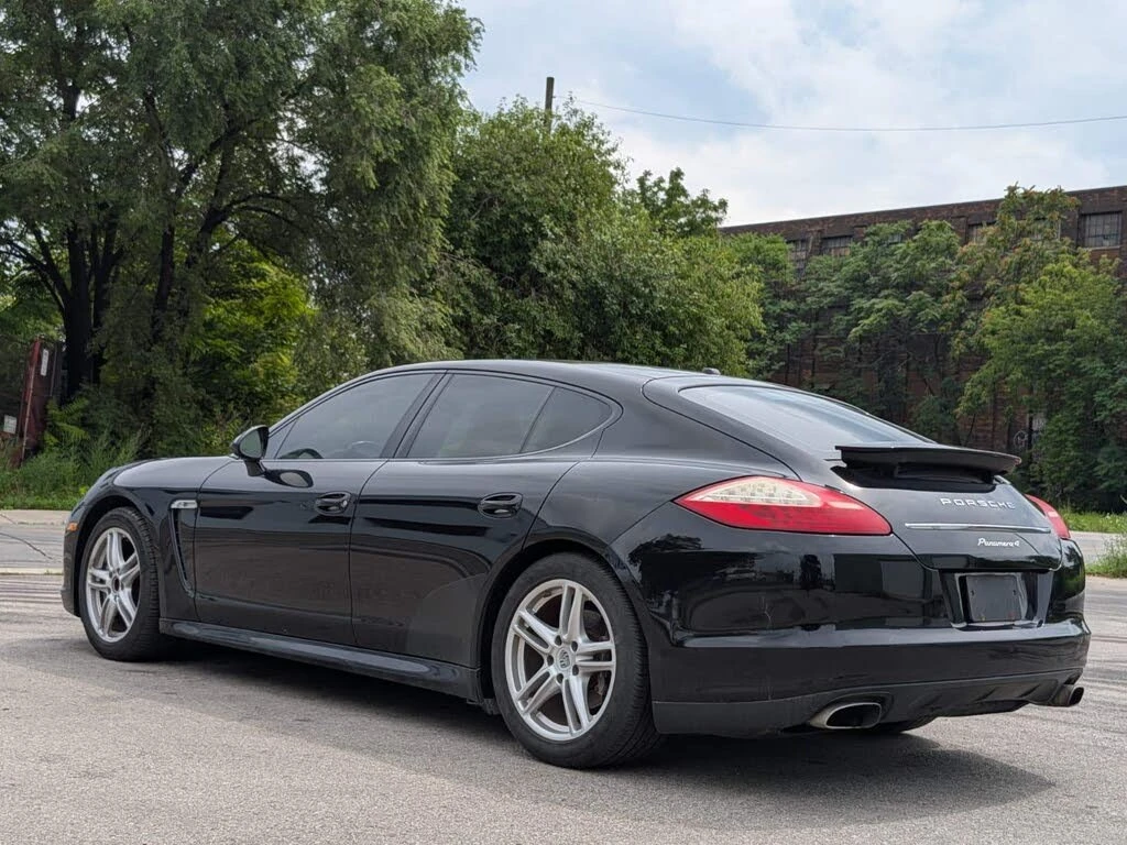 Porsche Panamera * ПАНО* KEYLESS* Camera* ПОДГРЕВ* , снимка 5 - Автомобили и джипове - 55606192