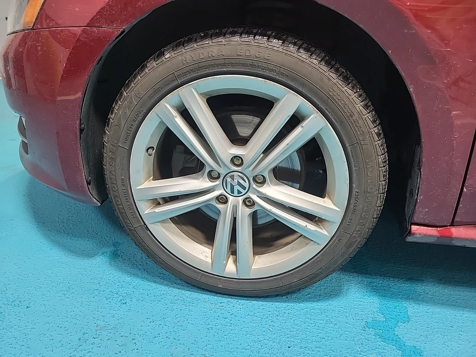 VW Passat HIGHLINE| ALCANTARA| PANORAMA| ПОДГРЕВИ| 2 КЛЮЧА| , снимка 6 - Автомобили и джипове - 56080073