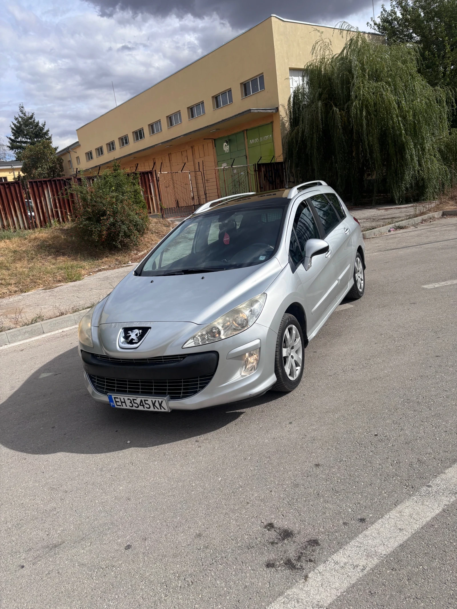 Peugeot 308, снимка 2 - Автомобили и джипове - 56211835