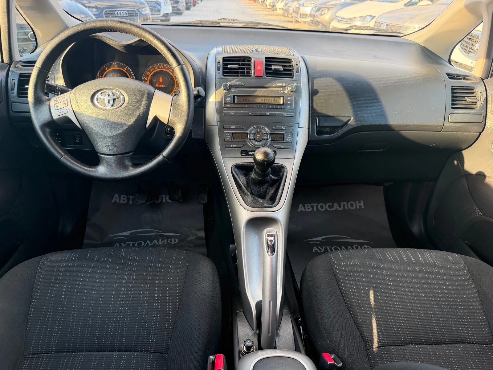 Toyota Auris 1.4D4D-90 0% ПЪРВОНАЧАЛНА ВНОСКА, снимка 8 - Автомобили и джипове - 56330021