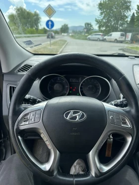 Hyundai IX35, снимка 10