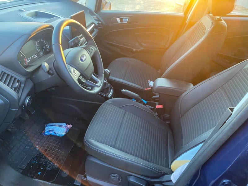 Ford EcoSport 1.0T EcoBoost, снимка 10 - Автомобили и джипове - 44011487