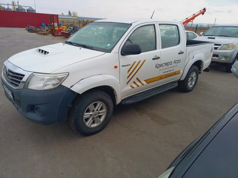 Toyota Hilux D4D, снимка 1 - Автомобили и джипове - 47700095