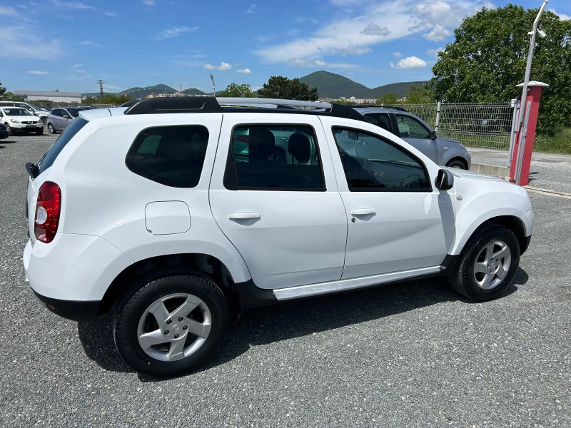 Dacia Duster (KATO НОВА), снимка 5 - Автомобили и джипове - 44976077