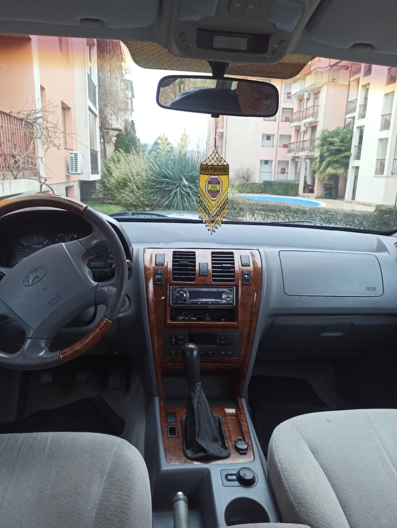 Hyundai Terracan, снимка 6 - Автомобили и джипове - 48304008