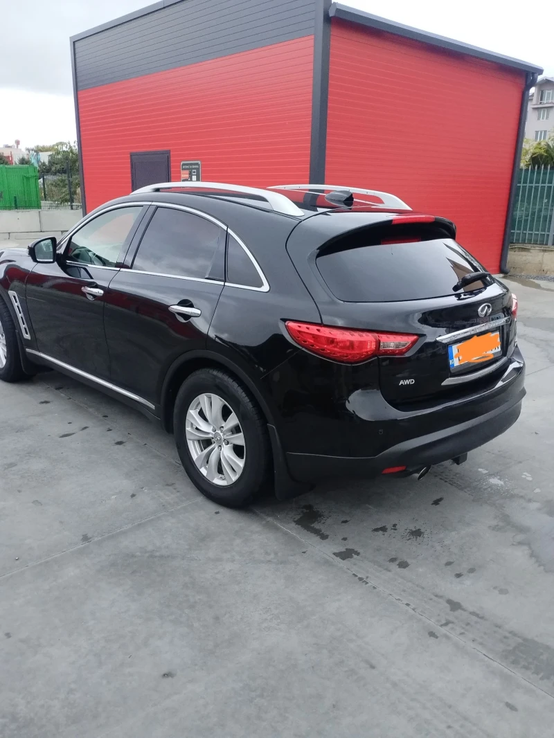 Infiniti Fx 37, снимка 10 - Автомобили и джипове - 48309451