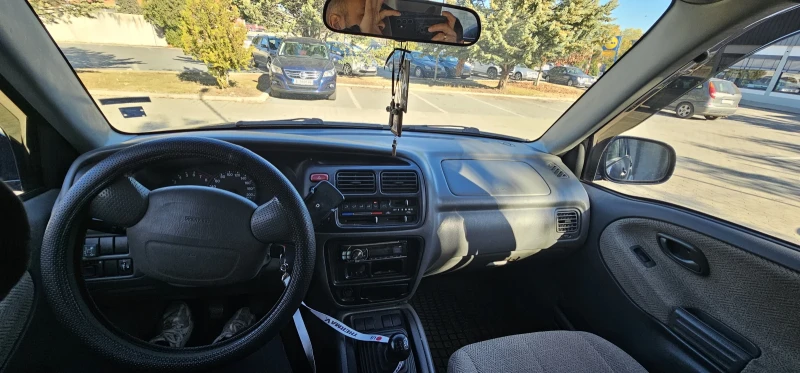 Suzuki Grand vitara Газ/Бензин, снимка 6 - Автомобили и джипове - 52253940