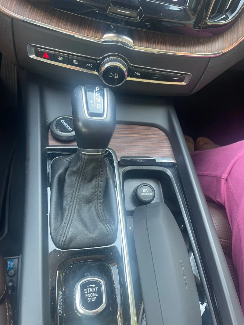 Volvo XC60 Inscription AWD D5, снимка 8 - Автомобили и джипове - 52386109