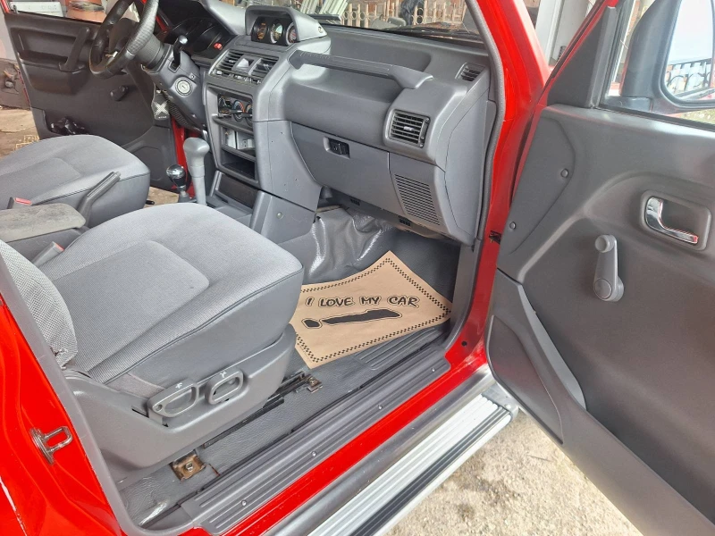 Mitsubishi Pajero КАБРИО* БЕЗ РЪЖДИ* АВТОМАТ* 3.0БЕНЗИН* , снимка 9 - Автомобили и джипове - 52479431