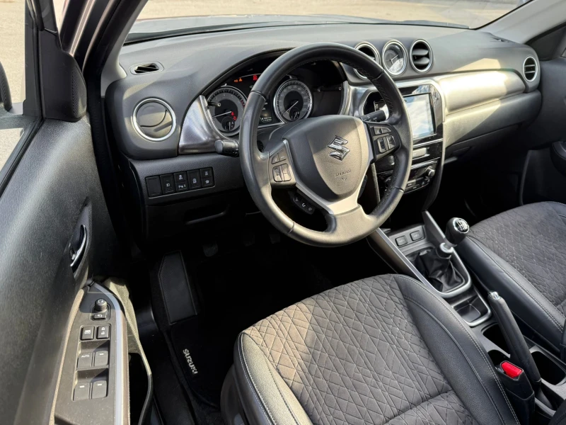 Suzuki Vitara 1.4i M.Hibrid Booster Jet !! 100% РЕАЛНИ КИЛОМЕТРИ, снимка 10 - Автомобили и джипове - 52751488