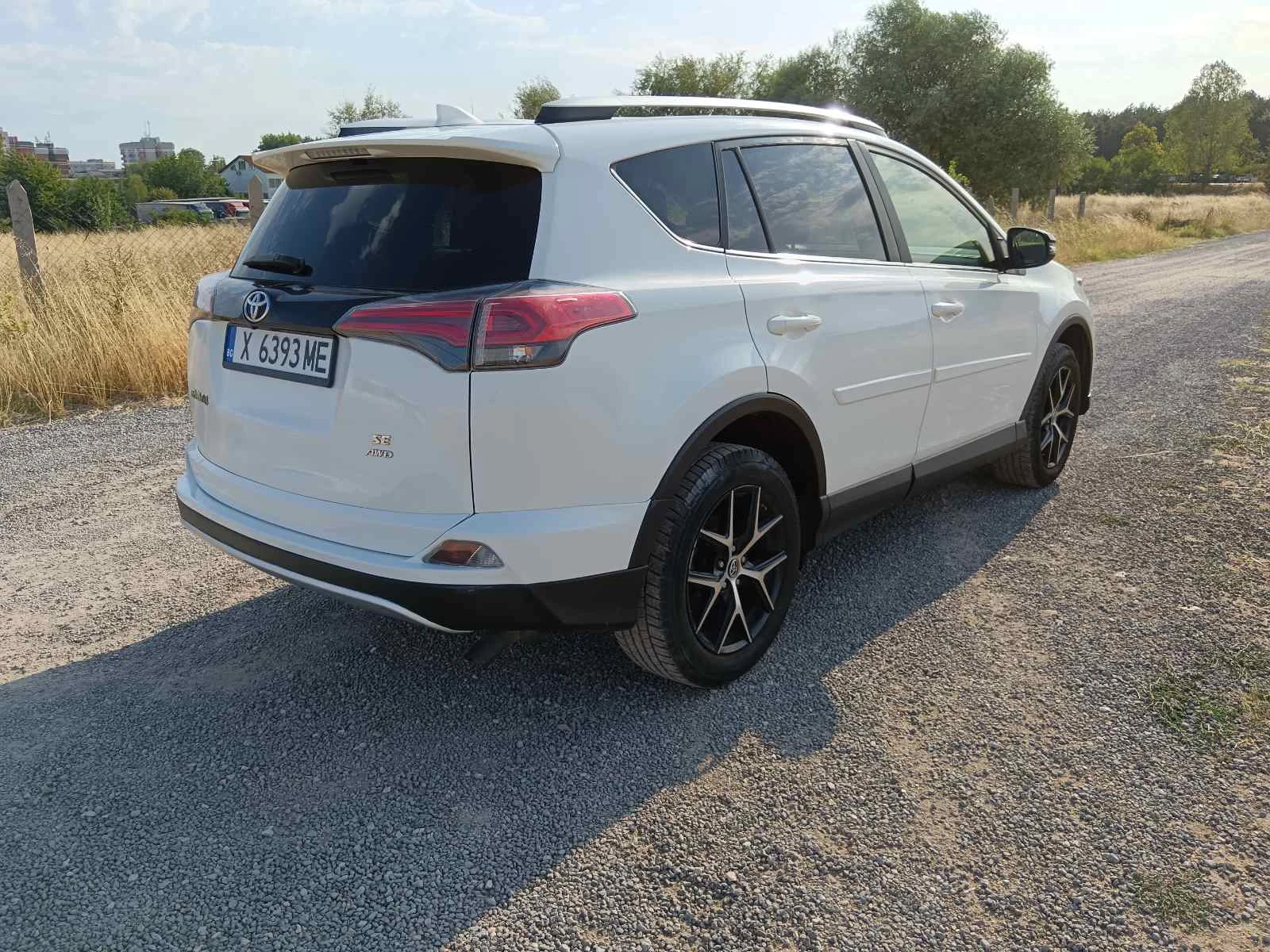 Toyota Rav4 SE 2.5 AWD - изображение 3