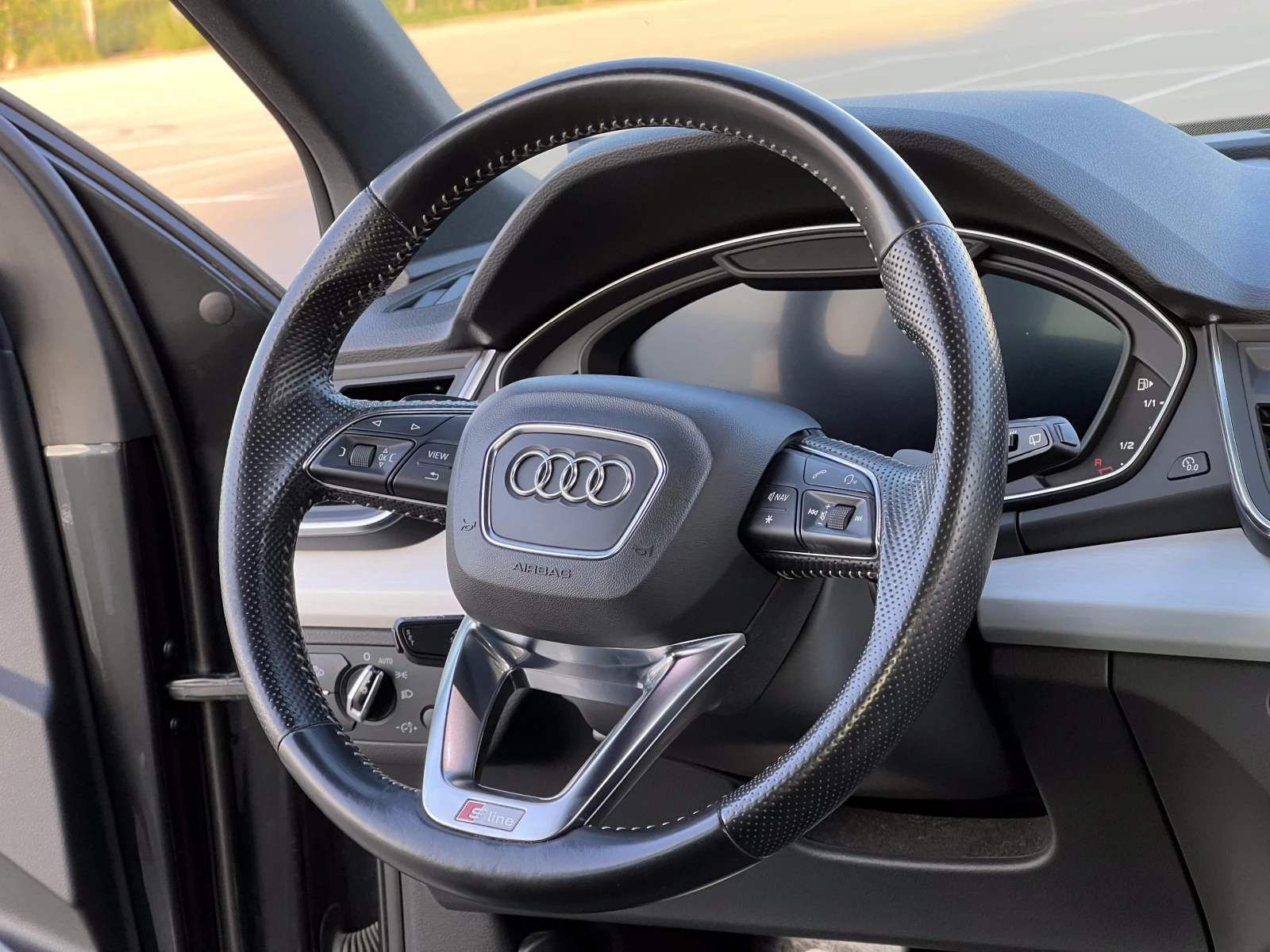 Audi Q5 2.0 TDI* 3xS-Line* Matrix* Virtual*  - изображение 6