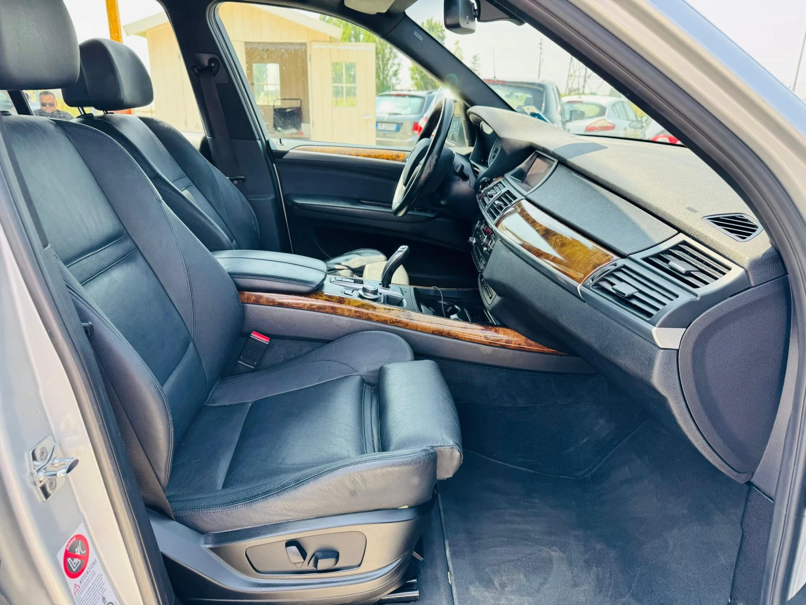 BMW X5 3.0 D 235 . *  *   *  | Mobile.bg   8