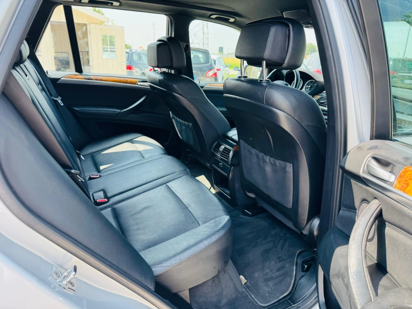 BMW X5 3.0 D 235 . *  *   *  | Mobile.bg   9