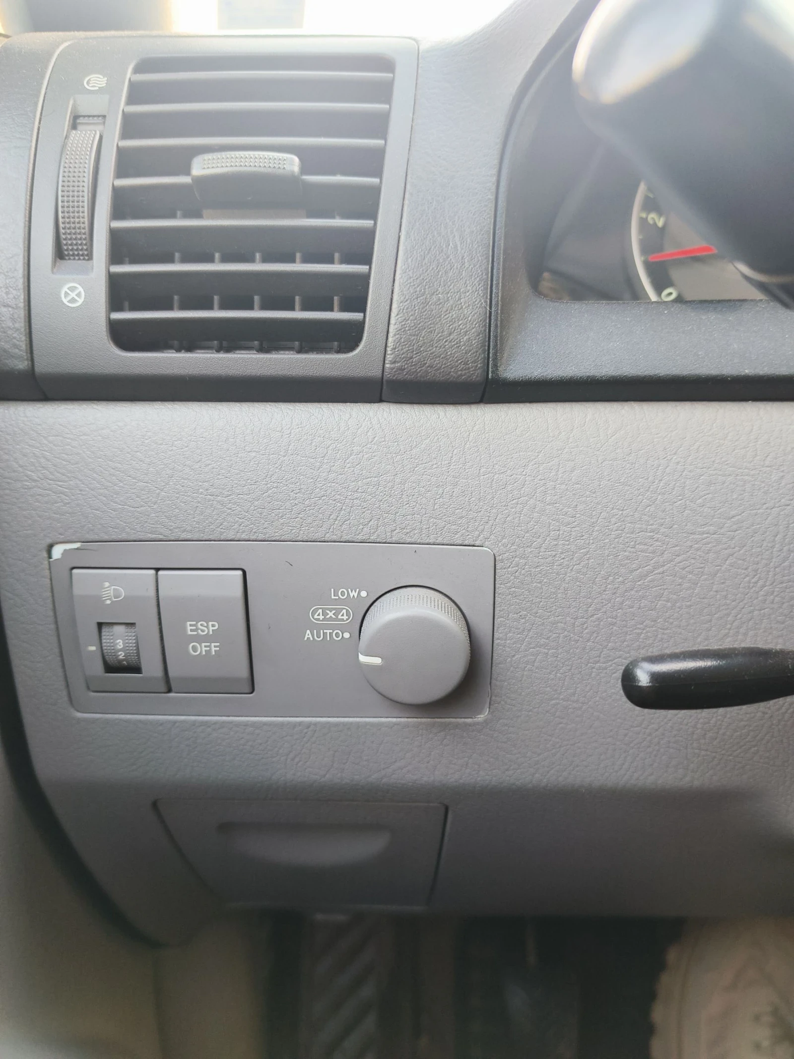 Kia Sorento 2.5 - 170kc | Mobile.bg � ����������� 14