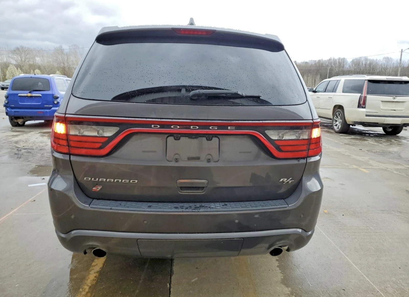 Dodge Durango 5.7 HEMI R/T | Дата на търг: 11.06.2026г., снимка 6 - Автомобили и джипове - 54836456