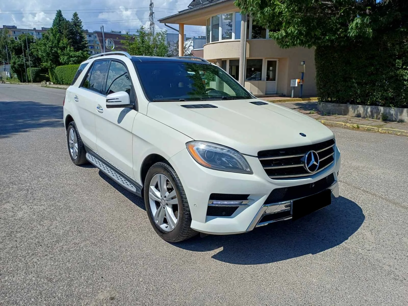 Mercedes-Benz ML 350 CDI 4Matic AMG-Optic Harman/Kardon, снимка 3 - Автомобили и джипове - 54853216