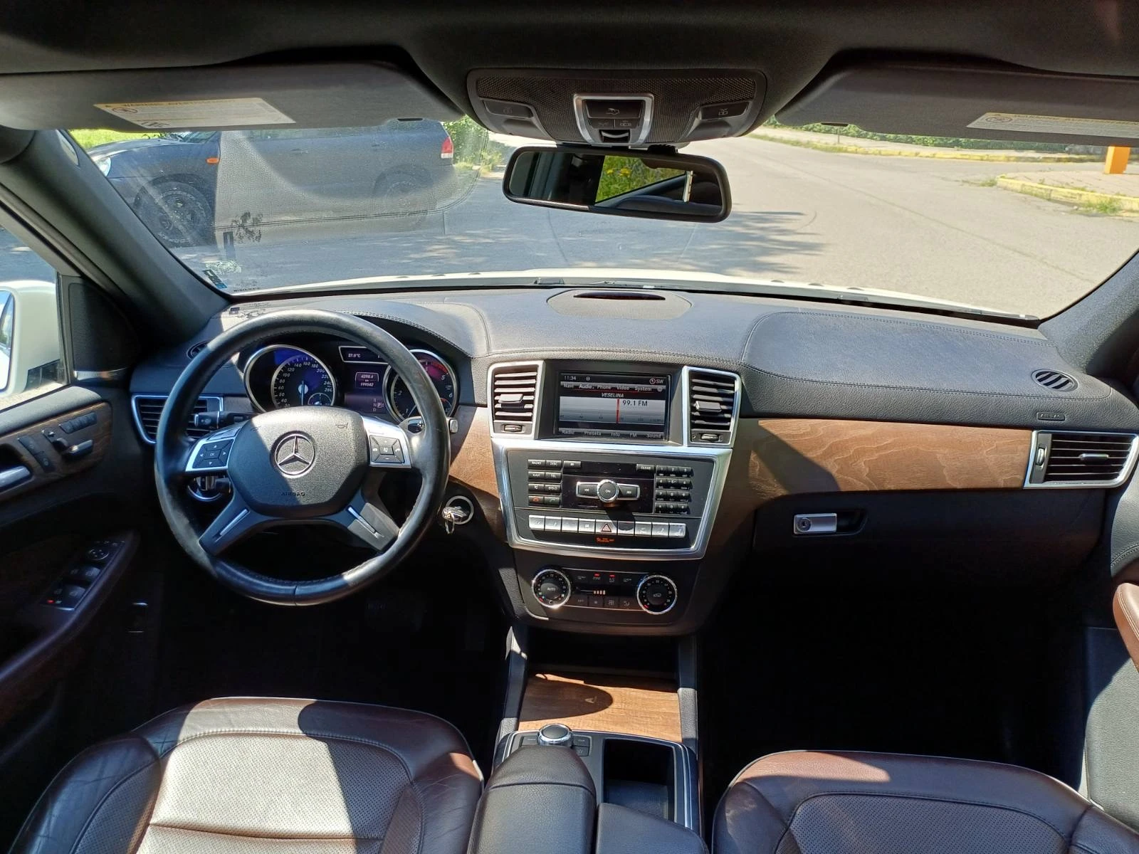 Mercedes-Benz ML 350 CDI 4Matic AMG-Optic Harman/Kardon, снимка 12 - Автомобили и джипове - 54853216