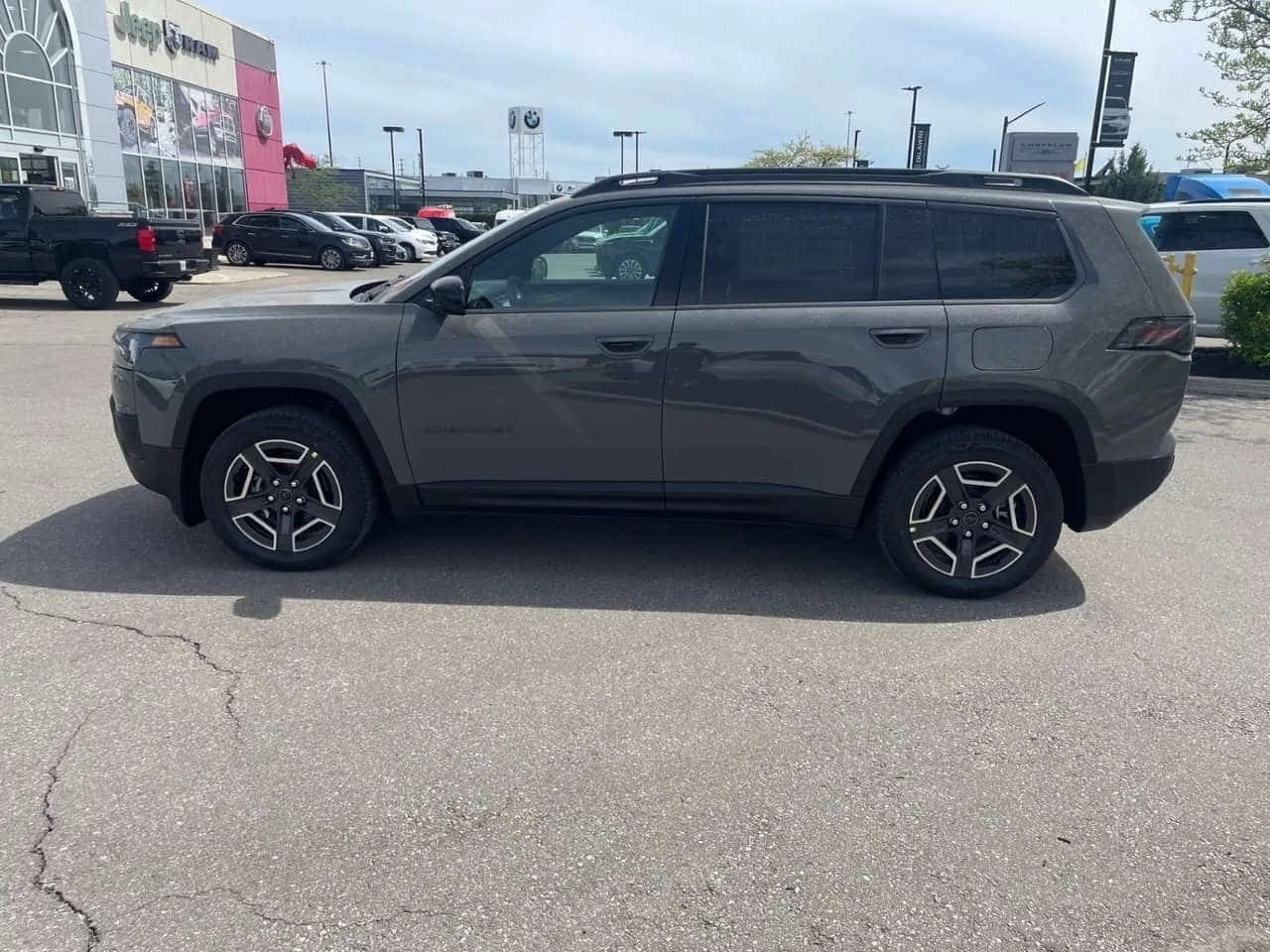 Jeep Cherokee * LAREDO Rough road cruise control.Acactive Lane M, снимка 2 - Автомобили и джипове - 54948223
