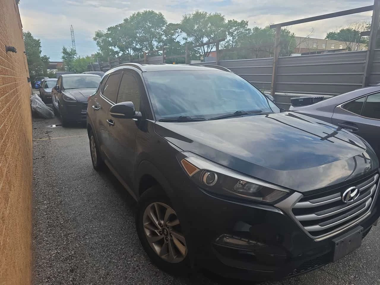 Hyundai Tucson * Premium * CARFAX * ����� �� ������������ | Mobile.bg � ����������� 3