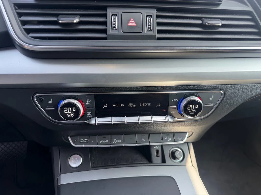 Audi Q5 quattro Komfort 45 TFSI * DIST * ПОДГРЕВ * КАМЕРА, снимка 10 - Автомобили и джипове - 56252925