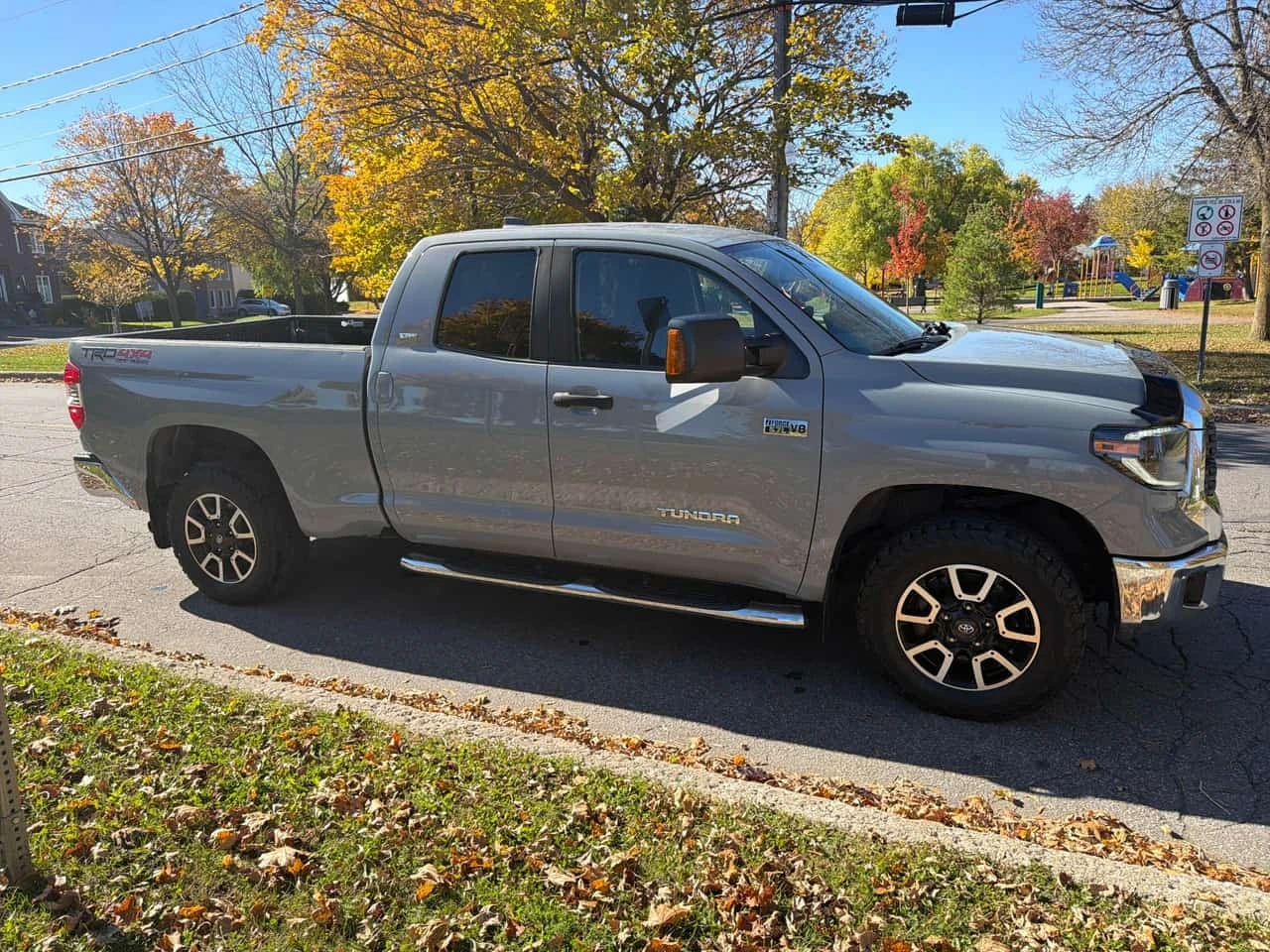 Toyota Tundra * 4x4 Double Cab * CARFAX *  | Mobile.bg � ����������� 4