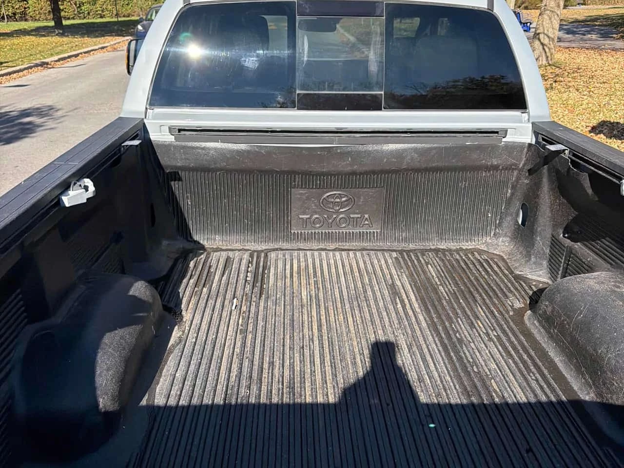 Toyota Tundra * 4x4 Double Cab * CARFAX *  | Mobile.bg � ����������� 11