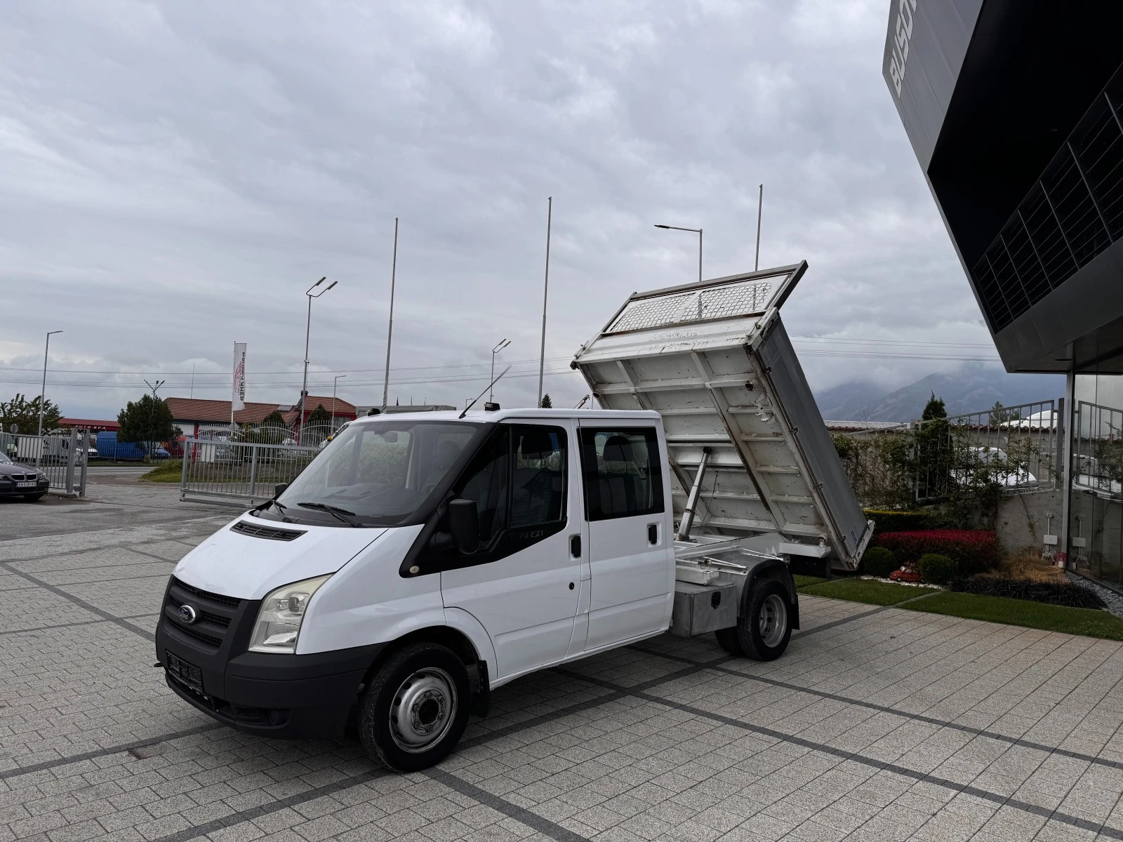 Ford Transit Самосвал до 3.5т. 6-местен Клима - изображение 2