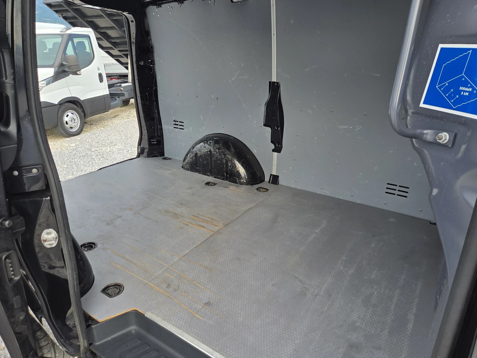 Mercedes-Benz Vito 119 CDI BLUETEC, Автомат, Климатик, Кожа, Нави, снимка 13 - Бусове и автобуси - 54811505