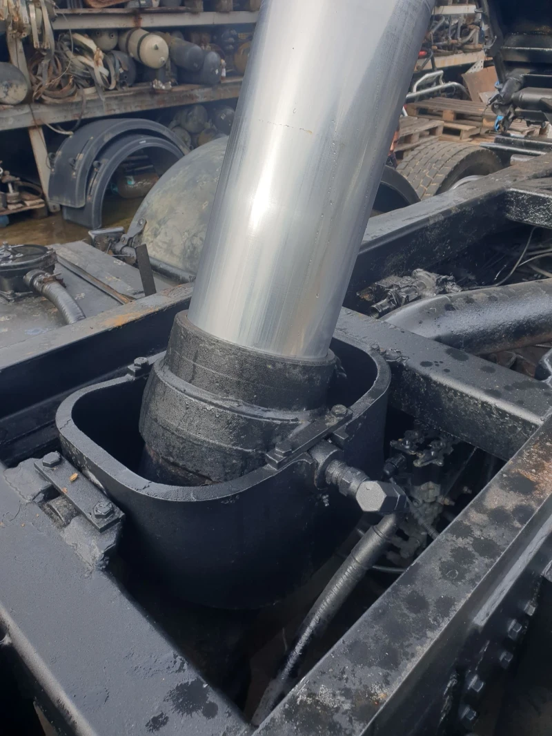 Scania 114 360 КС ЗЪРНОВОЗ , снимка 16 - Камиони - 52541298