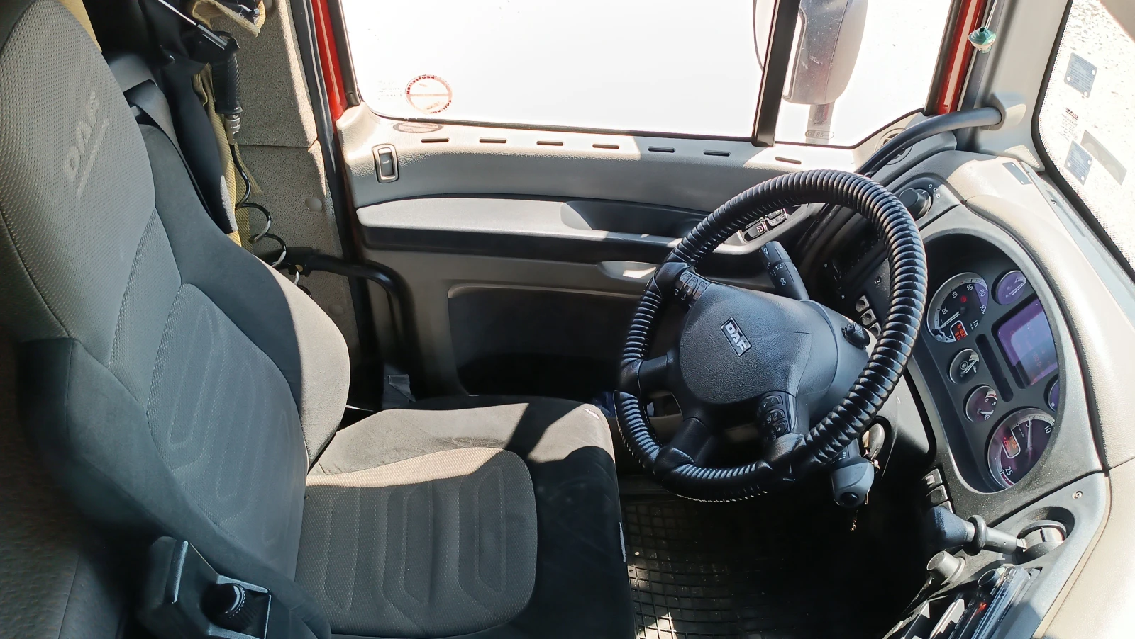 Daf XF 105 FA XF105 - изображение 9