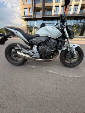 ����� �� �������� �� Honda Hornet