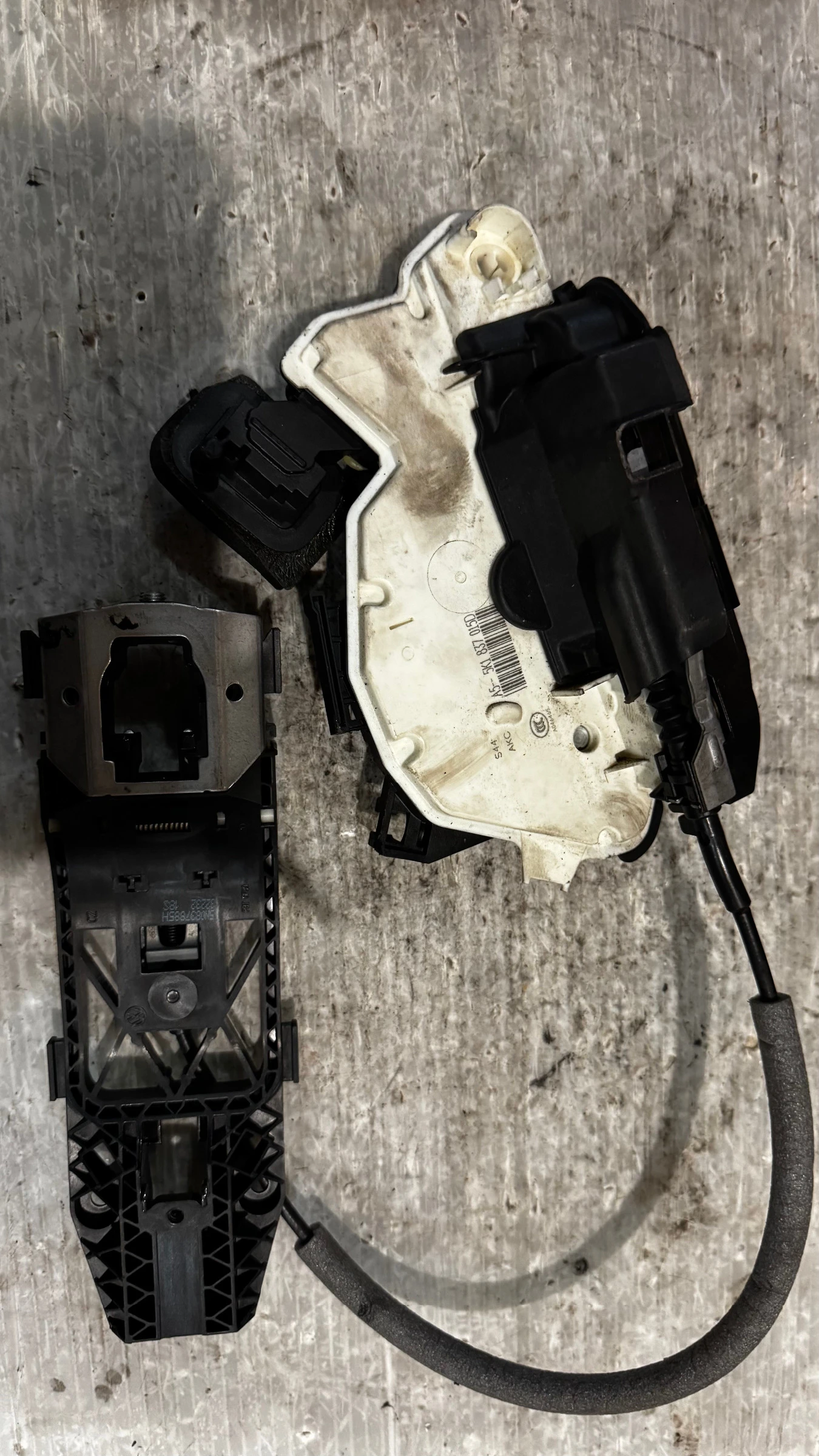 ����� �� ����� �� VW  Golf 6 2013 - A5 5K1837015D | Mobile.bg � ����������� 2