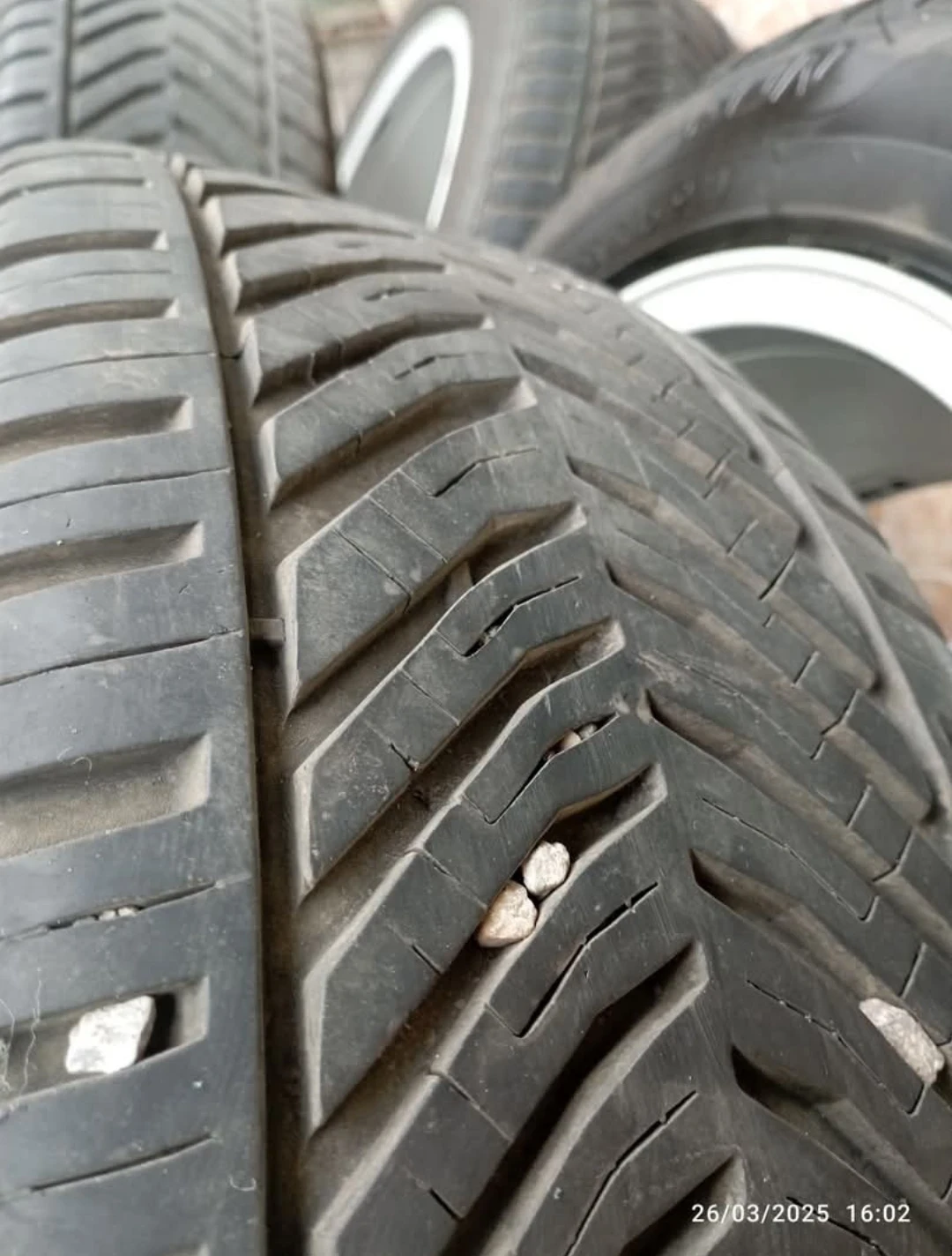    205/55R16 | Mobile.bg   8