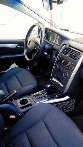 Mercedes-Benz B 200, снимка 6