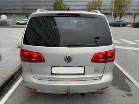 VW Touran 2.0TDI* LED* Панорама - 10900 лв. / 5573.08 € - 57862592 6