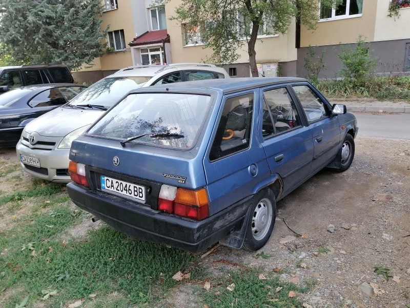 Skoda Forman, снимка 4 - Автомобили и джипове - 47182617