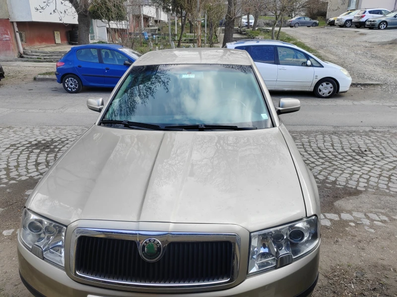 Skoda Superb, снимка 1 - Автомобили и джипове - 46989087