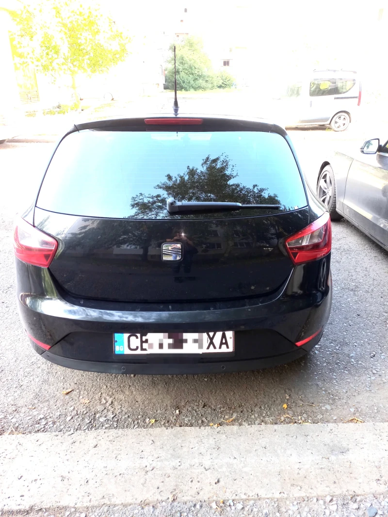 Seat Ibiza, снимка 8 - Автомобили и джипове - 47382469