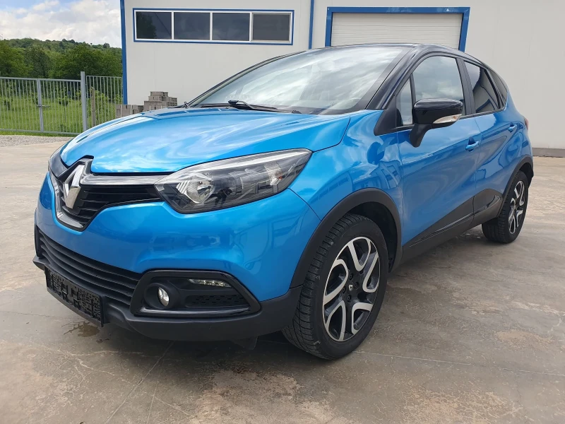 Renault Captur, снимка 1 - Автомобили и джипове - 47657674