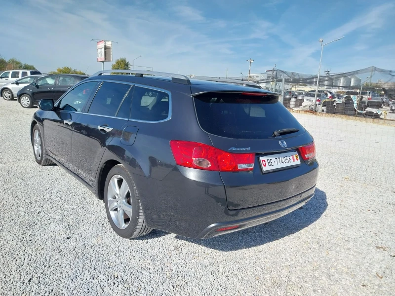 Honda Accord 2.2 CTDI EXECUTIVE + , снимка 4 - Автомобили и джипове - 48448575