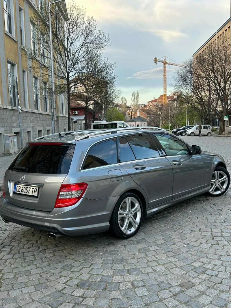 Mercedes-Benz C 320 AMG пакет , снимка 5 - Автомобили и джипове - 48669494