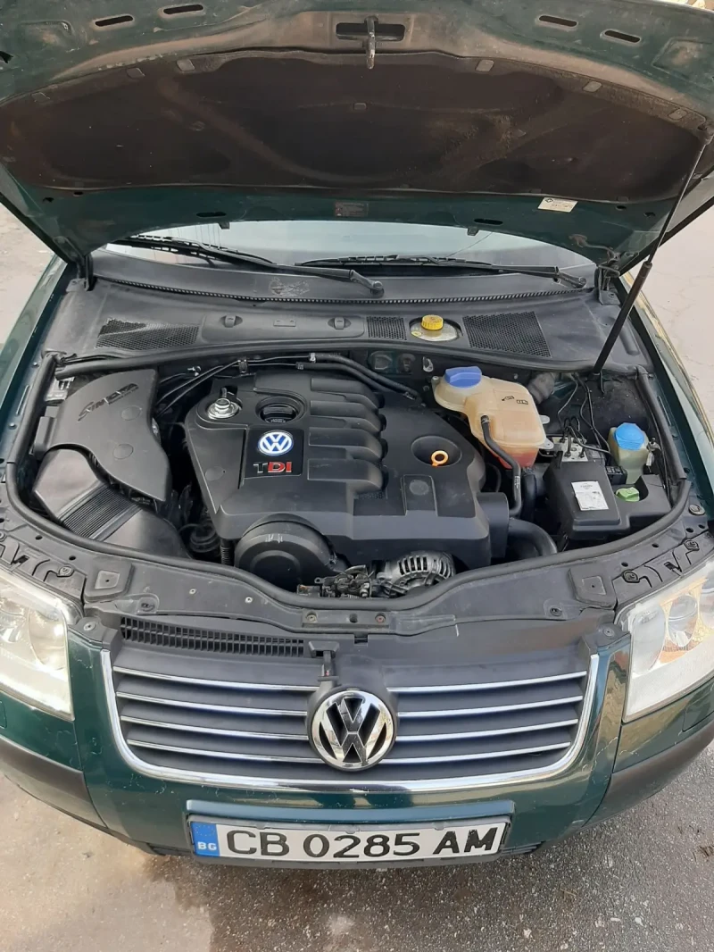 VW Passat, снимка 9 - Автомобили и джипове - 49436483