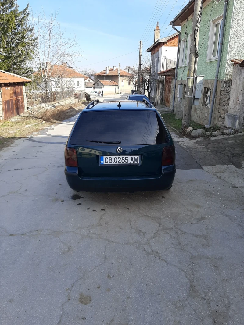 VW Passat, снимка 5 - Автомобили и джипове - 49436483