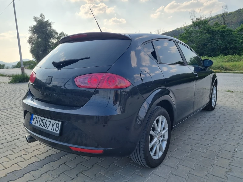 Seat Leon, снимка 6 - Автомобили и джипове - 50729912