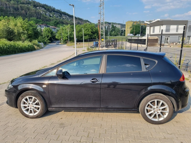 Seat Leon, снимка 5 - Автомобили и джипове - 50729912