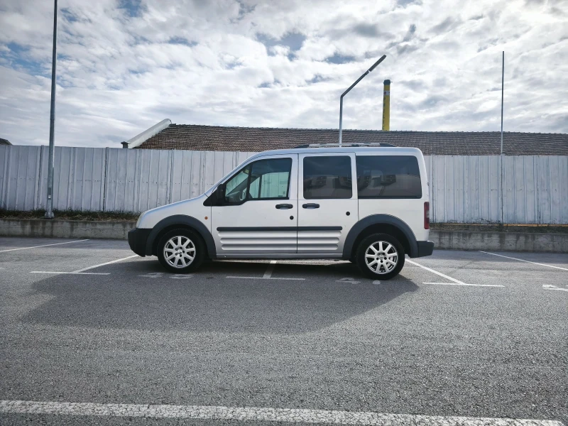 Ford Tourneo Connect, снимка 10 - Автомобили и джипове - 51890148